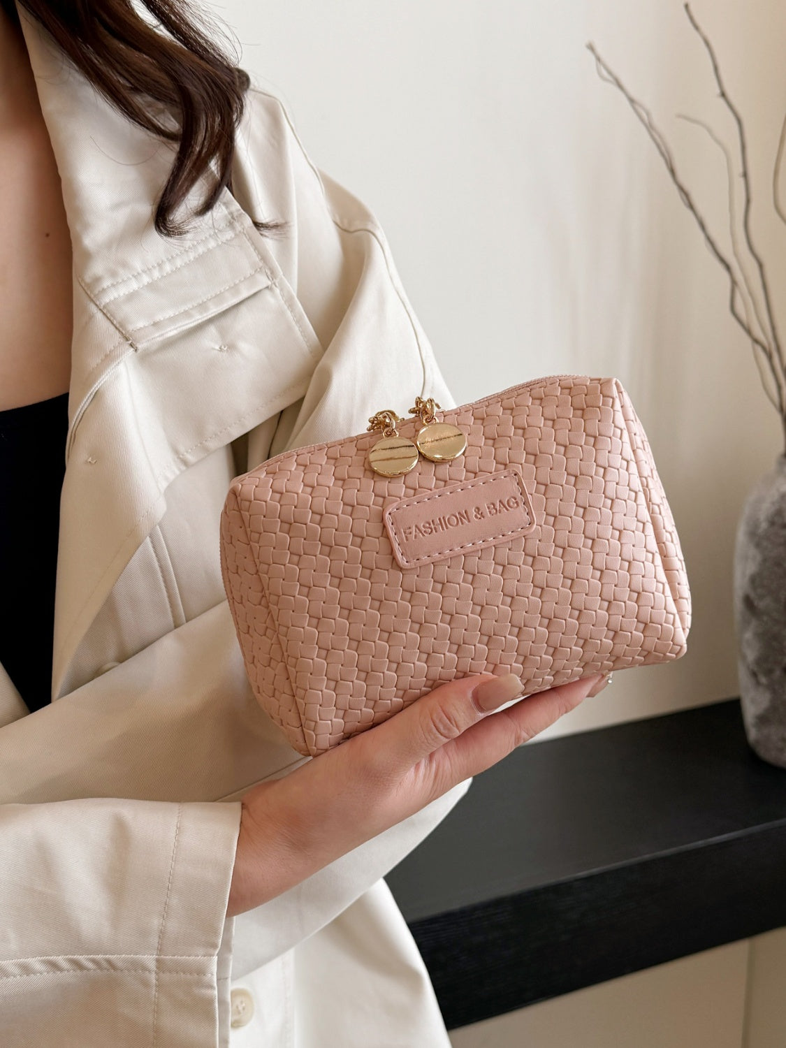 Elegant PU Woven Leather Clutch – Beezti Elegant PU Woven Leather Clutch – Beezti